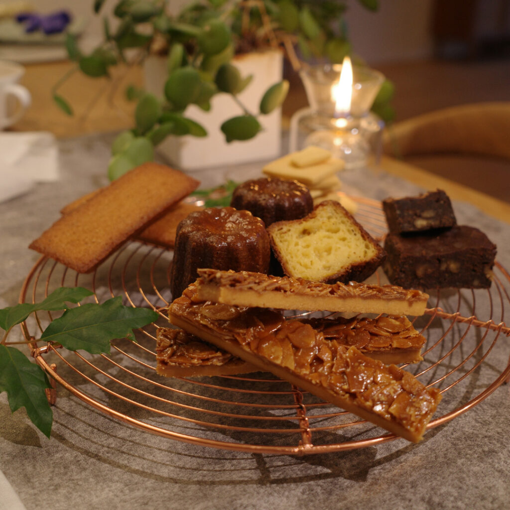 焼き菓子：カヌレ・フィナンシェ他